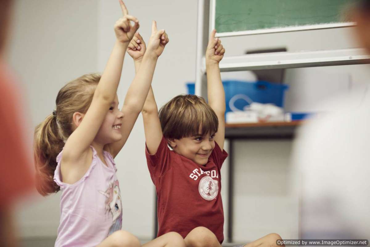 Sommerferien Day Camp München (Englisch-Sprachcamp) Sommerferien Day Camp München (Englisch-Sprachcamp)