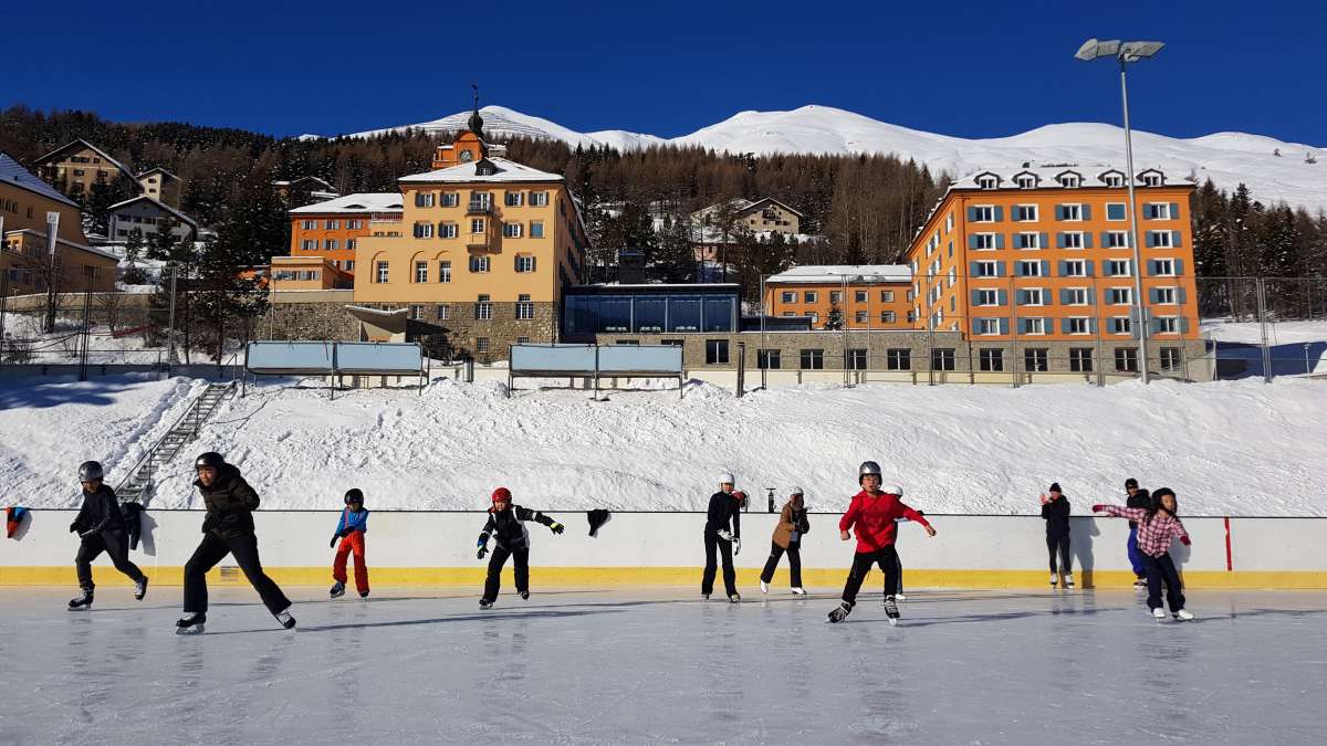 Internationales Wintercamp (Ferienlager) Internationales Wintercamp (Ferienlager)