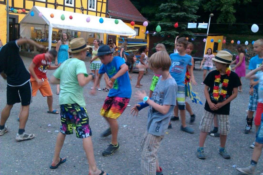 Aktivferienlager im Tal der Mühlen Aktivferienlager im Tal der Mühlen